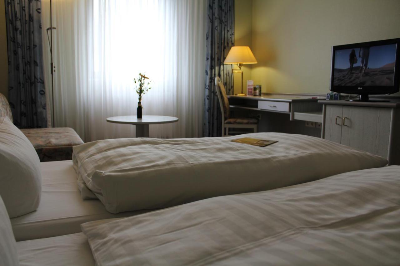 Hotel Rennsteig Masserberg Buitenkant foto