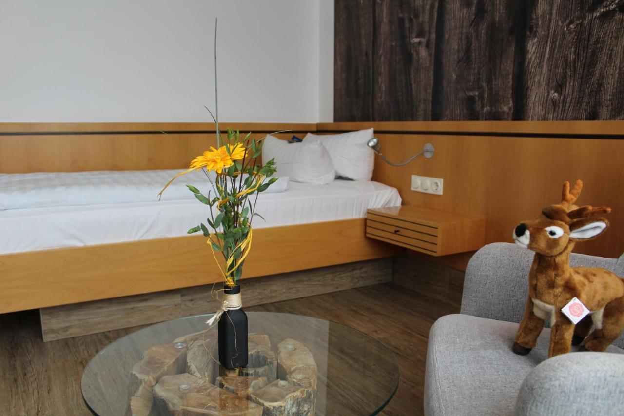 Hotel Rennsteig Masserberg Buitenkant foto